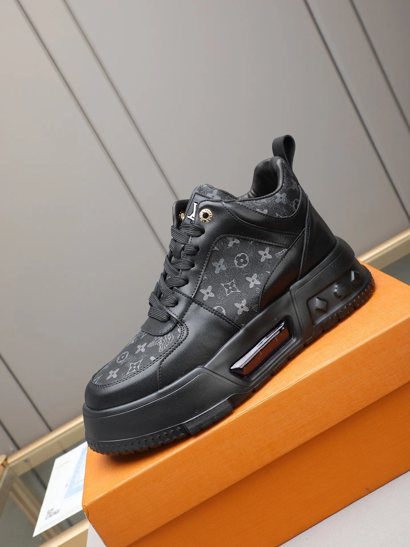 PP460 High Top Men's [LV] Autumn and winter high top classic hot style💝 👣👣Perfect last shape, beautiful design style 💋 💋This winter is no longer cold😢😢Cow leather➕LV special material➕Breathable sheep lining➕Non-slip and wear-resistant foam air cushion outsole🎩A must-have for fashionable men❗Number: 38-44 (45 custom-made) The real thing looks better🎬The real thing looks better👅, 5 colors to choose from
